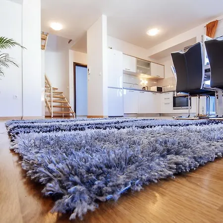 Apartment Rainbow Zadar