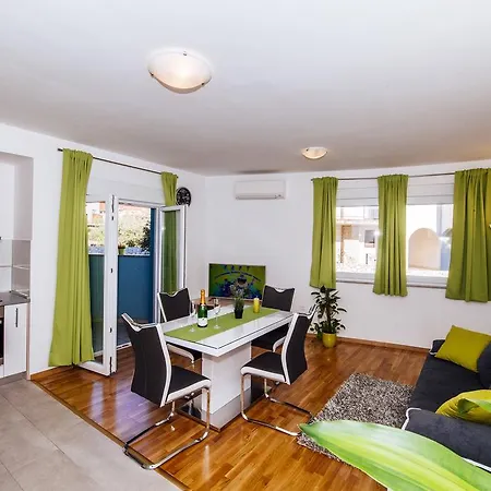 Apartment Rainbow Zadar